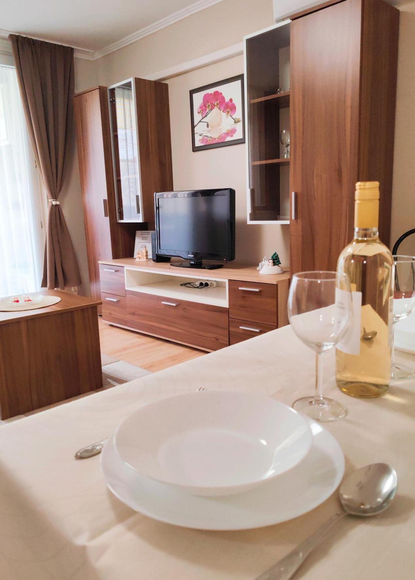 To Apartman Gunarasfuerdo Dombóvár Exteriör bild