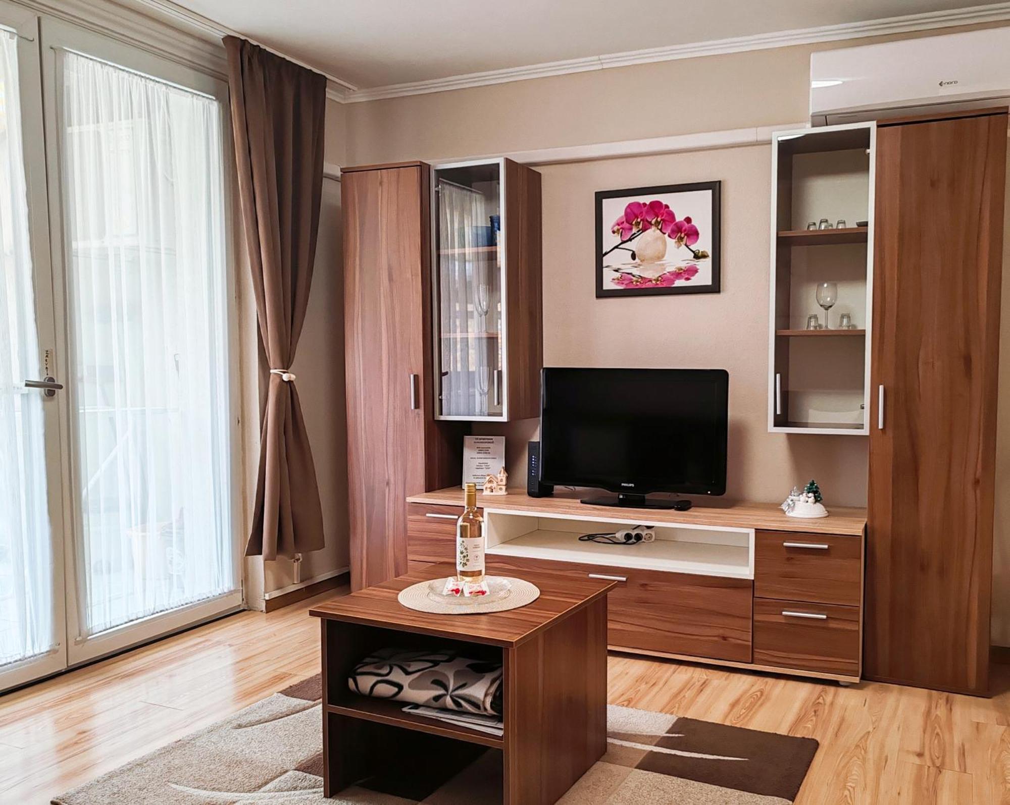 To Apartman Gunarasfuerdo Dombóvár Rum bild